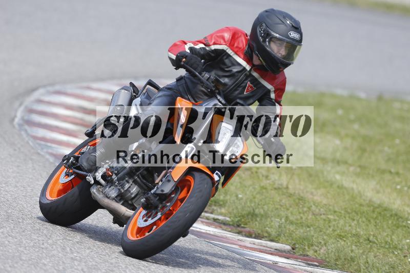 Archiv-2025/09 22.04.2025 Cornu Master School ADR/gruen-vert/17